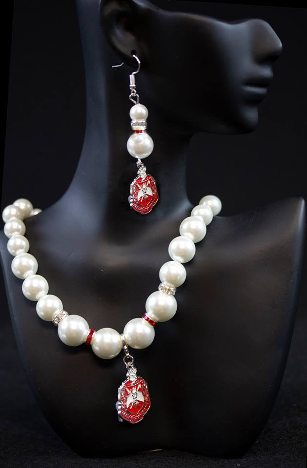 Greek, NPHC, Sorority, Jewelry, Earrings, Ladies, Fashion, Divine Nine, Delta Sigma Theta