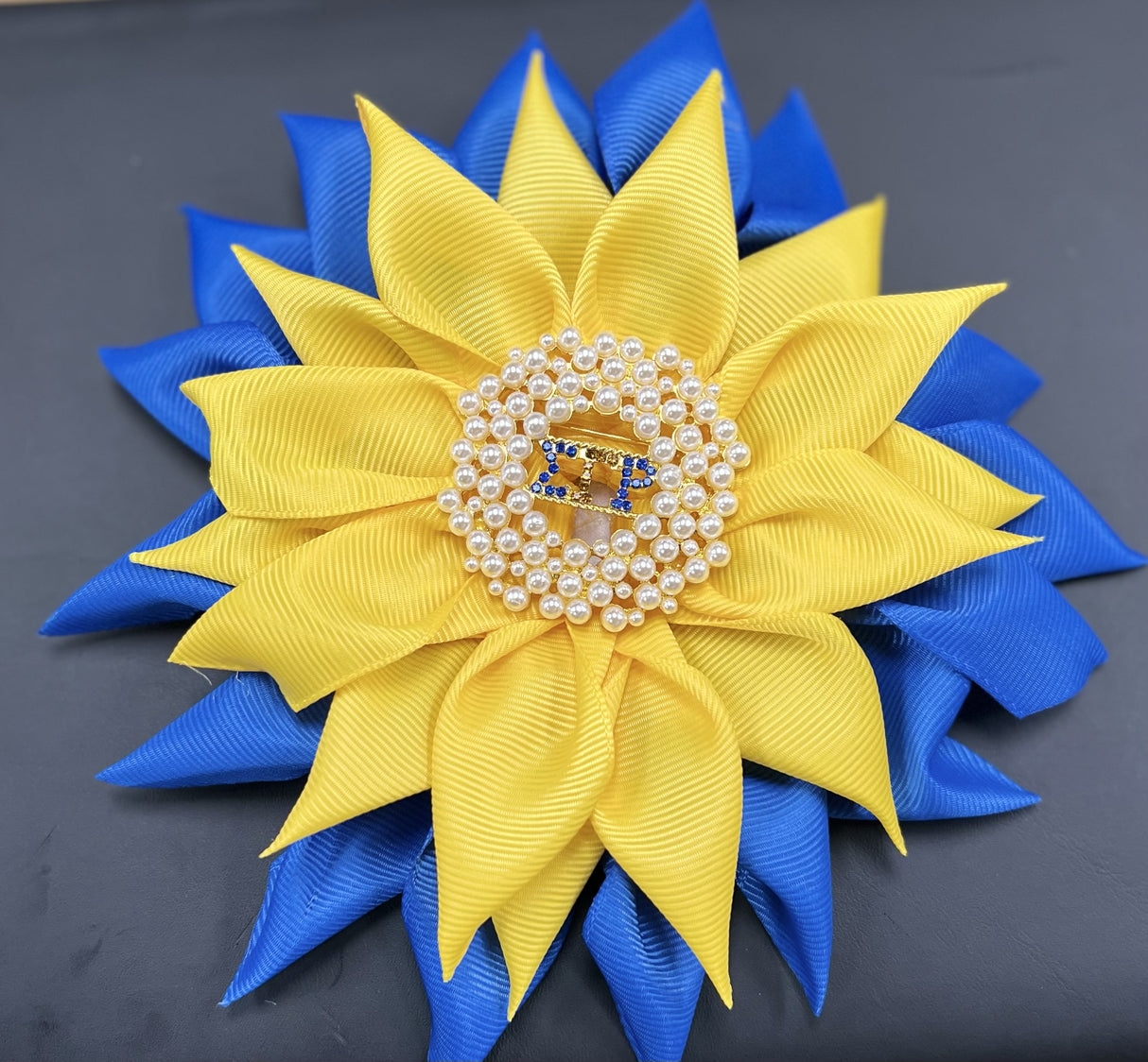 SGRho Letter Bow Pin