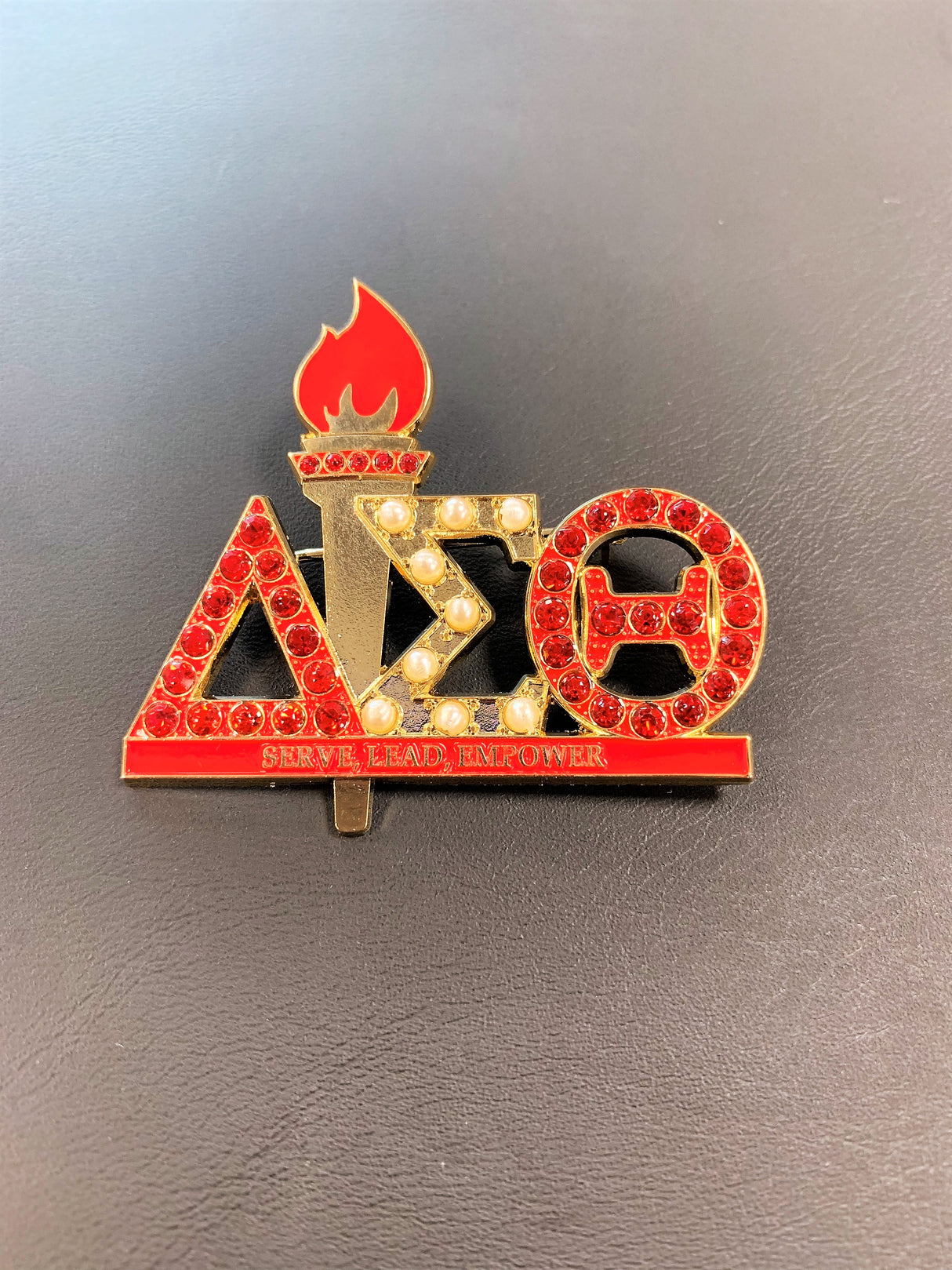 Delta Sigma Theta Greek Sorority Lapel Pin